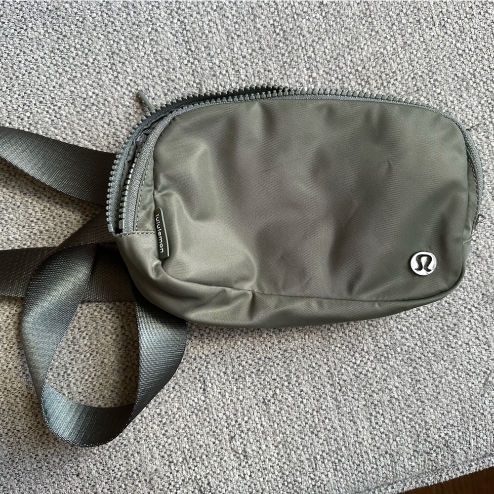 Lululemon Athletica Sage Gray Crossbody Bag with Adjustable Strap